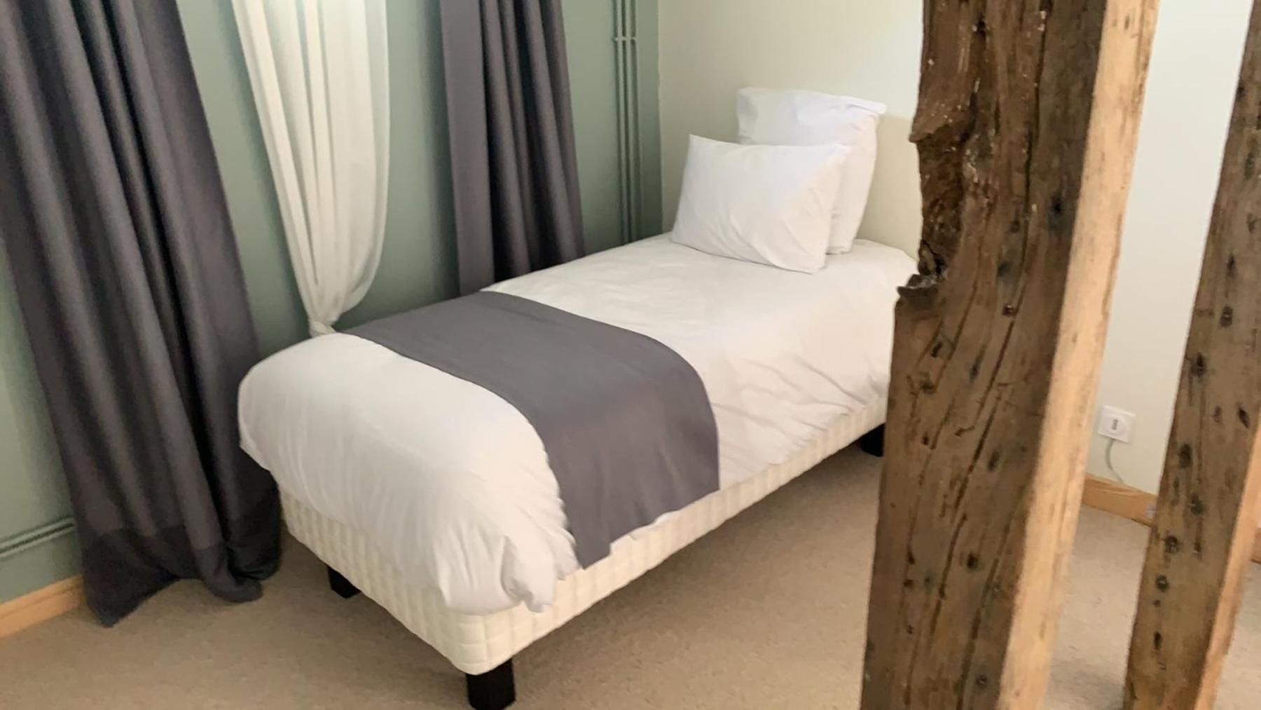 Le Troncais Otel Saint-Bonnet-Tronçais Dış mekan fotoğraf